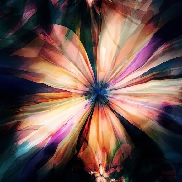 Profile Picture of Joni Carlysle (@junepo) on Poshmark