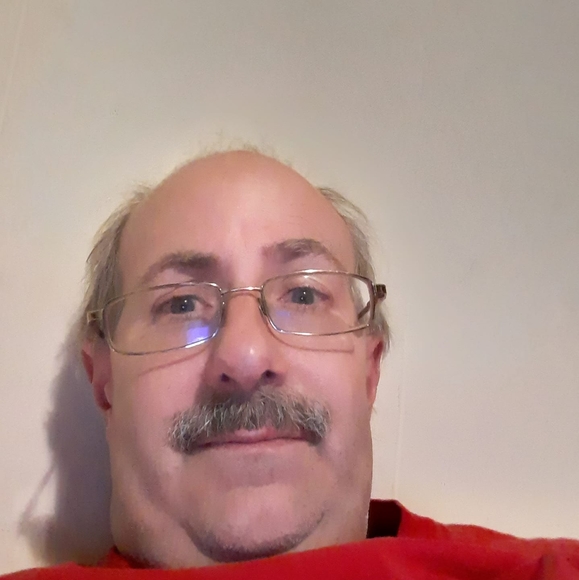 Profile Picture of Randy Keen (@randykeen683) on Poshmark