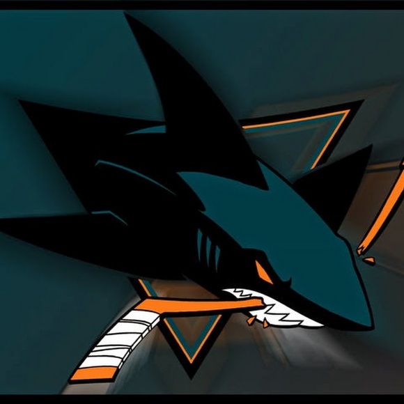 Profile Picture of David Deroin-garza (@deroingarzad) on Poshmark