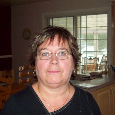 Profile Picture of Lise Lapointe (@r_lise) on Twitter