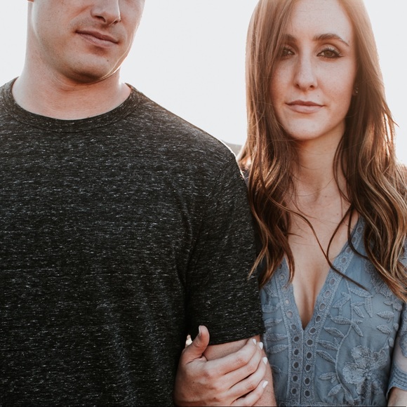 Profile Picture of Taylor Hillenburg (@thillenburg) on Poshmark