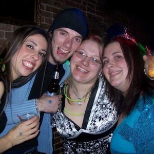 Profile Picture of Heather Mueller (@bubblez143420) on Myspace
