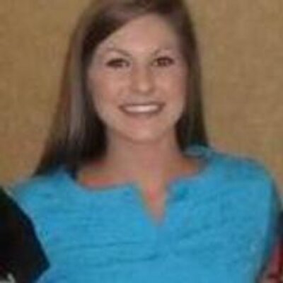 Profile Picture of Suzanne Richards (@SuzSMR) on Twitter