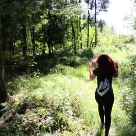 Profile Picture of Scherbenregen (@ScherbenRegen) on Twitter