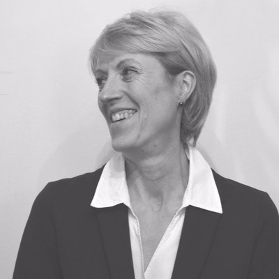 Profile Picture of Sara Brewer (@workingtheedge) on Twitter