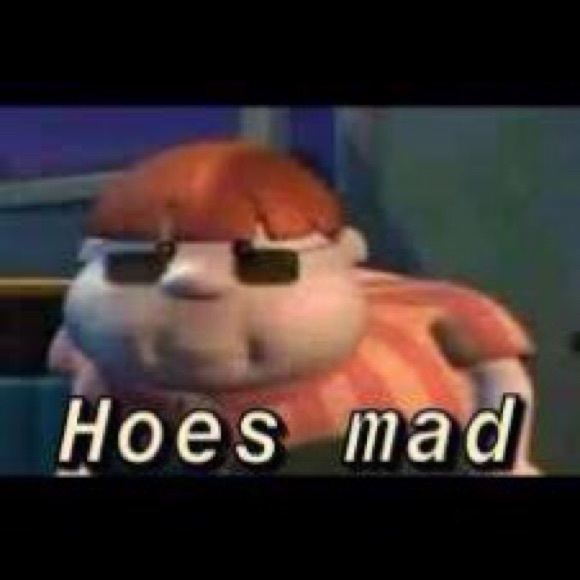 Profile Picture of Arden Theiling (@ardentheiling15) on Poshmark