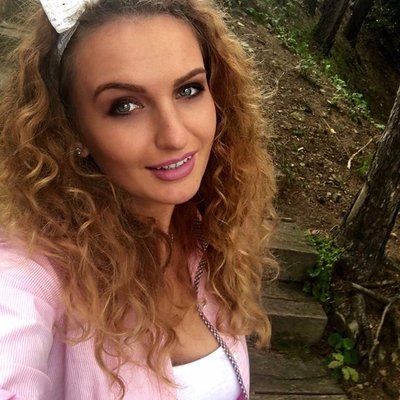 Profile Picture of Lillian Walter (@jeffryhilpertd2) on Twitter