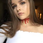 Profile Picture of 🎃🔮⚰️👻🍂🌖 (@carolynhopper) on Instagram