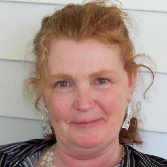 Profile Picture of Jonell Carwile (@jonellrustburg) on Poshmark