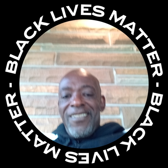 Profile Picture of Eugene Alexander (@eugenealexan725) on Poshmark