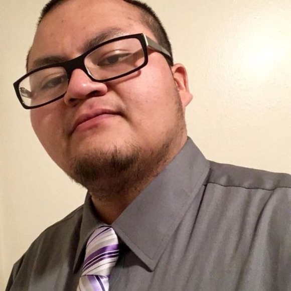 Profile Picture of Guillermo Soto (@nemolegacy007) on Poshmark