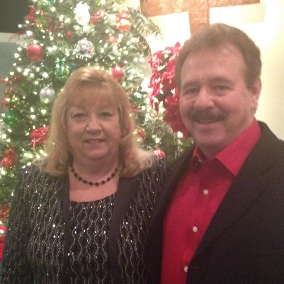 Profile Picture of Linda Burdette (@lindab49) on Poshmark