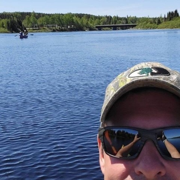 Francois Levesque - Poshmark Profile Picture of Francois Levesque (@hellwolf01) on Poshmark