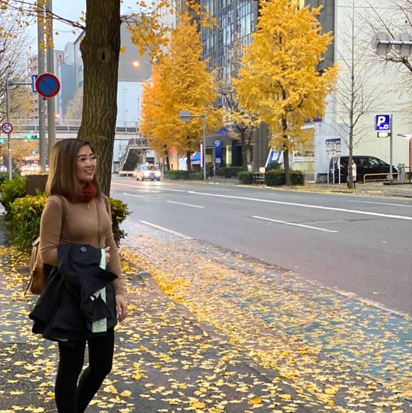 Ching Ching - Poshmark Profile Picture of Ching Ching (@koffykal) on Poshmark