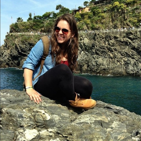 Nicole Punzi - Poshmark Profile Picture of Nicole Punzi (@npunzi) on Poshmark