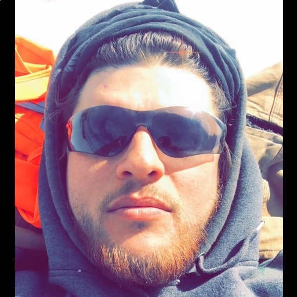 Profile Picture of Nicholas Digregorio (@nicholasdig) on Poshmark