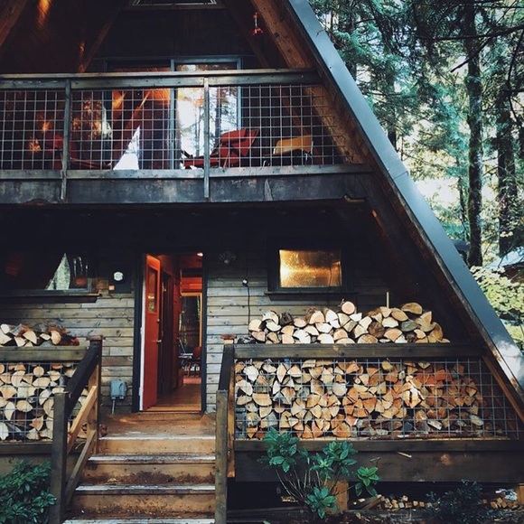 Profile Picture of Patrick Keough (@pnkeough) on Poshmark