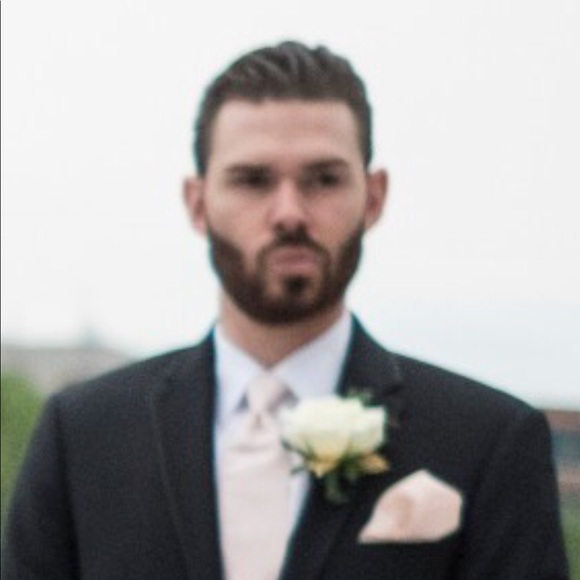 Profile Picture of Michael Fishwick (@mfish8818) on Poshmark