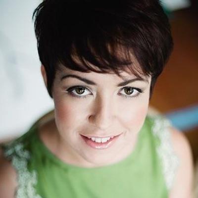 Profile Picture of Claire Burns (@claireburns27) on Twitter