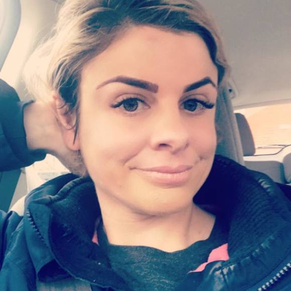 Profile Picture of Vicki Neulinger (@estygal) on Poshmark