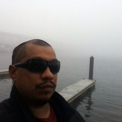 Profile Picture of Robert Lozano (@Lking2828) on Twitter