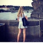 Profile Picture of Vicky (@vicky.isabelh) on Instagram