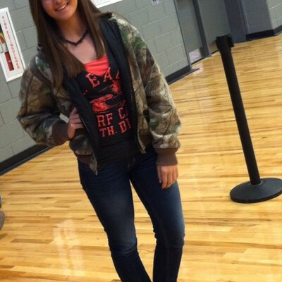 Profile Picture of Taylor Burnside (@BurnsideTaylor) on Twitter