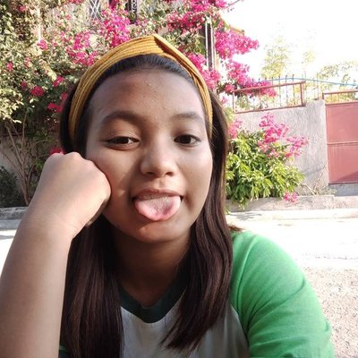 Profile Picture of Chrissy Flores (@FloresChrissy) on Twitter