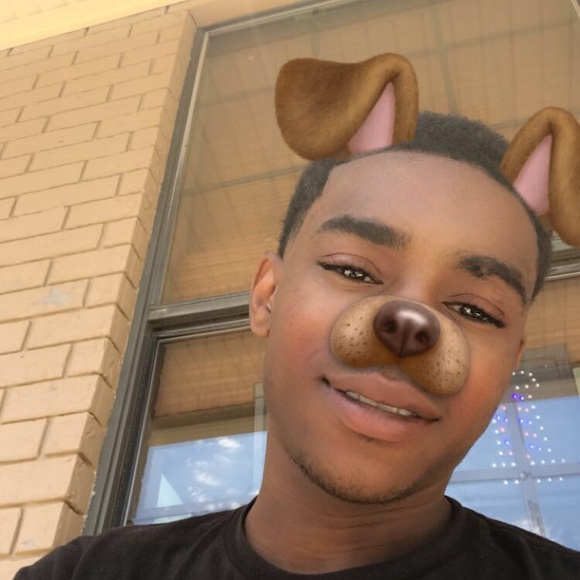 Profile Picture of Mikeal Burns (@koolkel21) on Poshmark