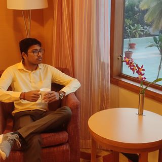 Profile Picture of Prateek Tiwari (@prateek.tiwari.7509) on Facebook