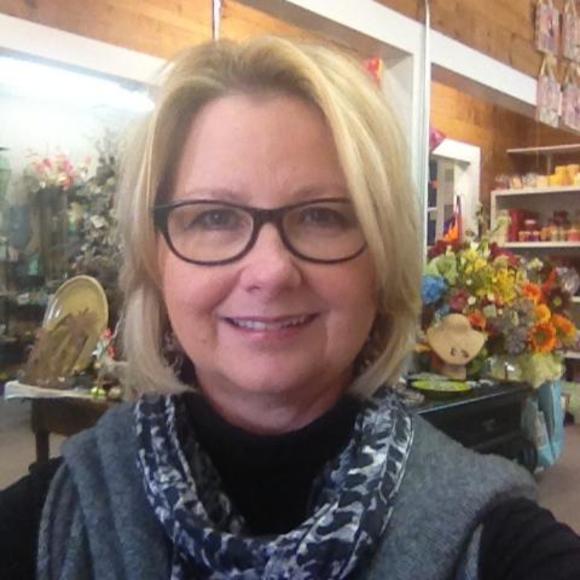 Profile Picture of Wanda Wilbanks (@wandawilbanks) on Poshmark