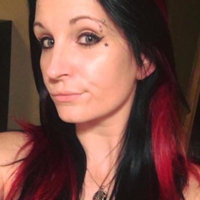 Profile Picture of Jessie Coe (@CoeTibbitts) on Twitter