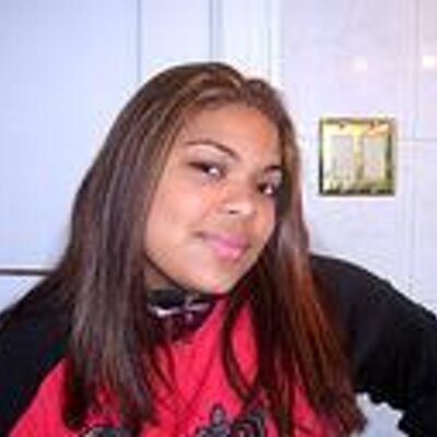 Profile Picture of Luisa Lora (@luisalora521) on Twitter