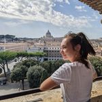 Profile Picture of Caroline Rousselin (@caroline_rousselin) on Instagram