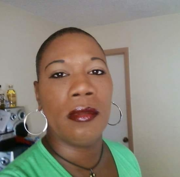 Profile Picture of Delores Mccrone (@deloresmccrone) on Poshmark