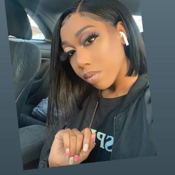 Profile Picture of Toriana Shakari ii (@toriana45) on Poshmark