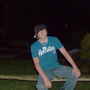 Profile Picture of Jonathon Jasinski (@crazy4sex69) on Myspace