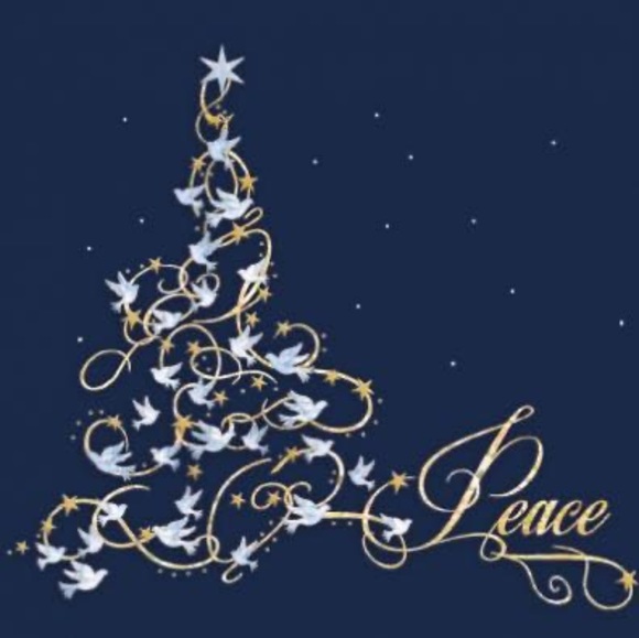 Profile Picture of Francine Latcham (@franlatch) on Poshmark