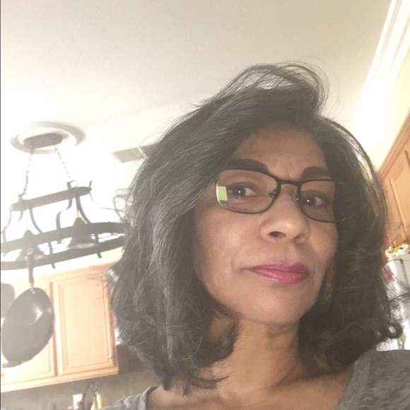 Profile Picture of Josefa Solorio (@jsolorio6) on Poshmark