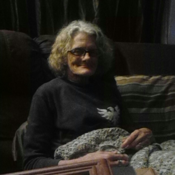 Profile Picture of Clara diane Frossard (@cdfrossard) on Poshmark