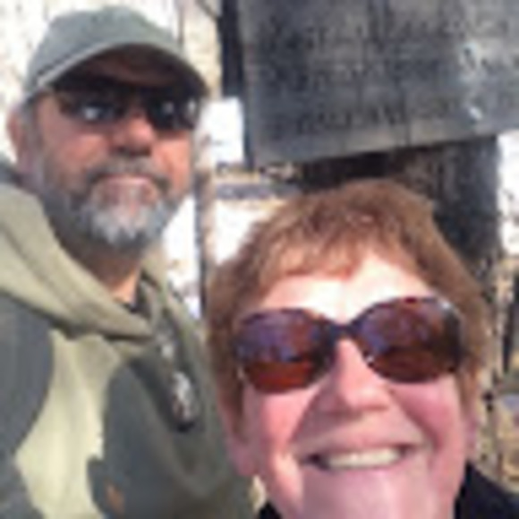 Profile Picture of Jim Seeland (@jimseeland) on Poshmark