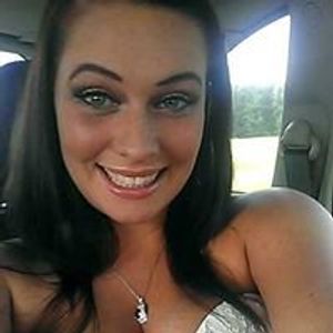 Profile Picture of Alyssa Nicholas (@cajunbeautii) on Myspace