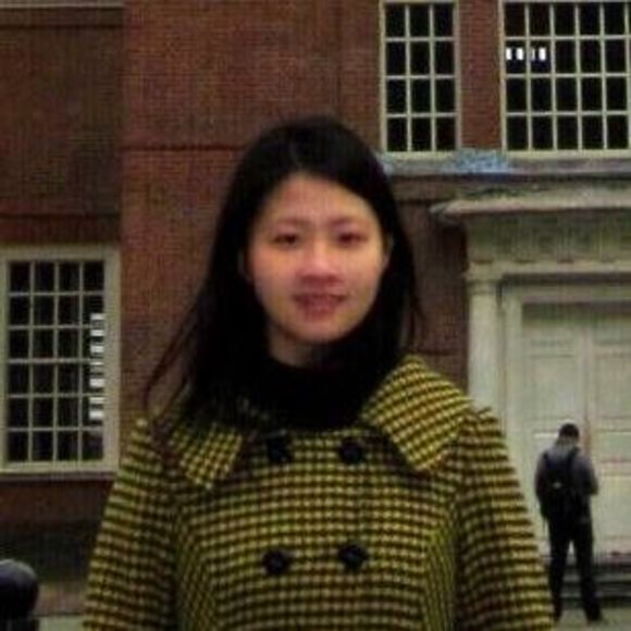 Profile Picture of Yiling Chen (@yiling_chen) on Poshmark