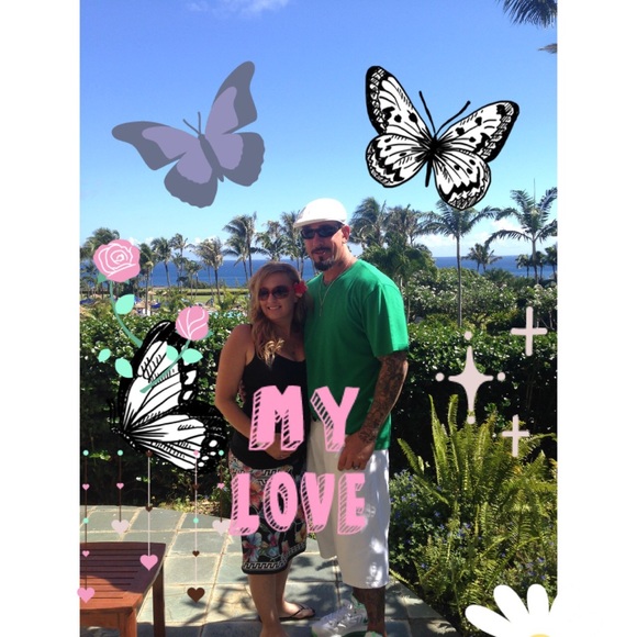 Profile Picture of Vicki Andriano (@vickiandriano1) on Poshmark