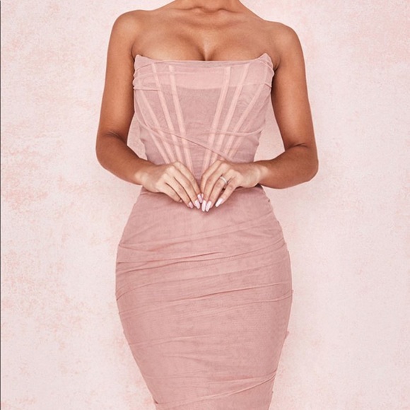 Profile Picture of Rebecca Odugbela (@rebecca_bela) on Poshmark