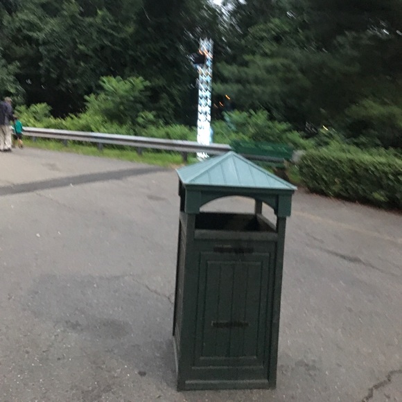 Profile Picture of Greyson Ursone (@greysonu14) on Poshmark