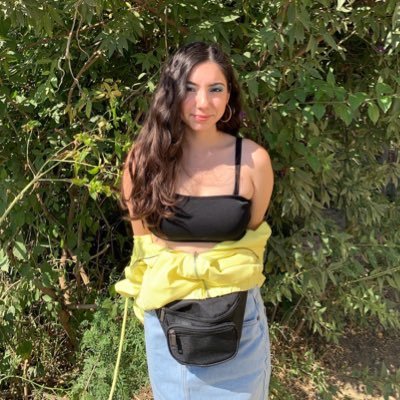 Profile Picture of Carla Alvarez (@carlasusername) on Twitter