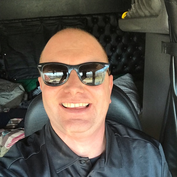 Profile Picture of Erik Myers (@opee121) on Poshmark