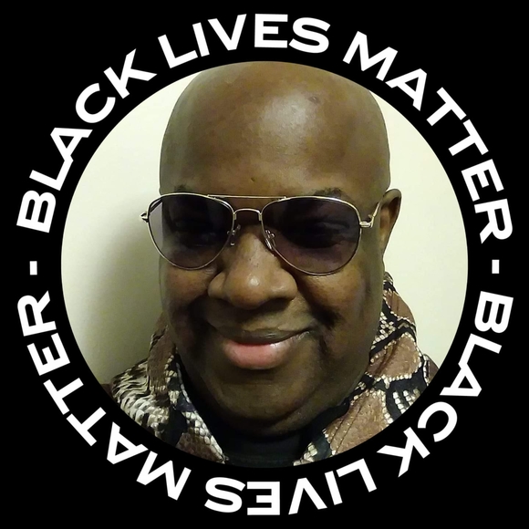 Profile Picture of William Fields (@baybay54321) on Poshmark