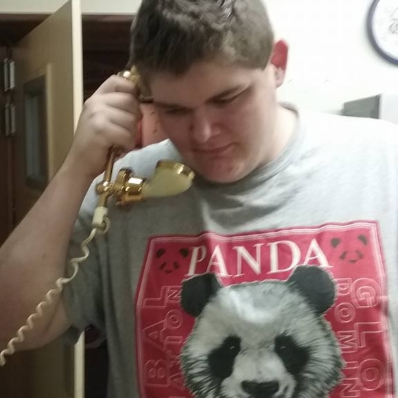 Profile Picture of Christopher Ossmann (@eaglesalldayyy) on Poshmark